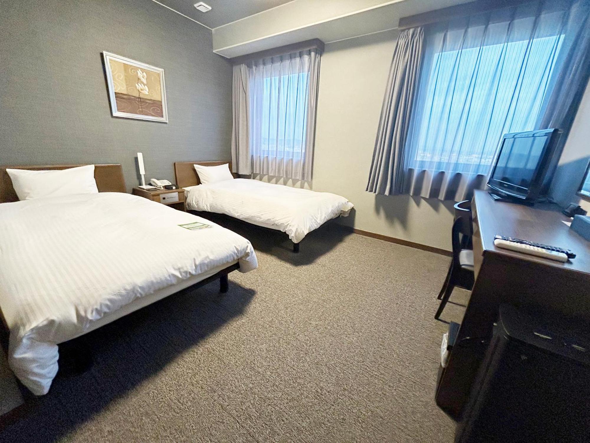 Hotel Route-Inn Minokamo Gifu Bagian luar foto